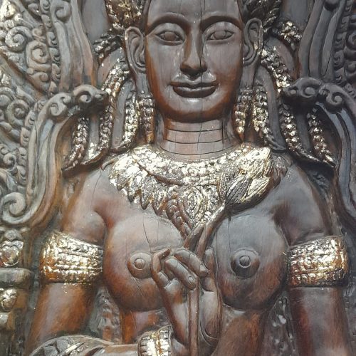 Lao Arts Museum & Buddha Park Tour