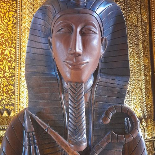 Lao Arts Museum & Buddha Park Tour