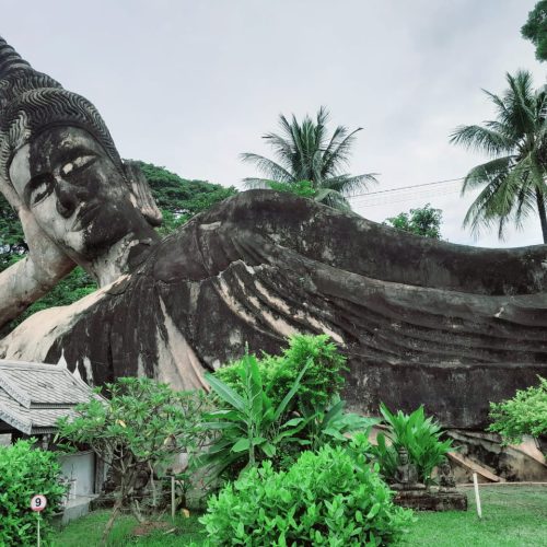 Lao Arts Museum & Buddha Park Tour