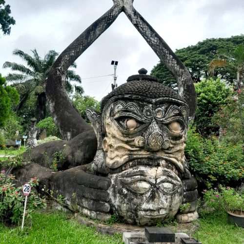 Lao Arts Museum & Buddha Park Tour