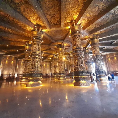 Lao Arts Museum & Buddha Park Tour