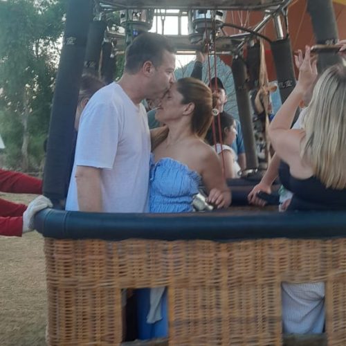 balloon-02-couple-in-basket